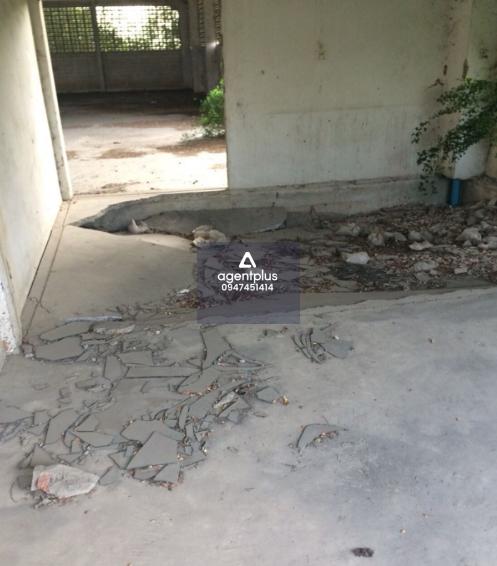 ขาย / ให้เช่า โกดัง โกดัง 4 ไร่ ติดถนนใหญ่