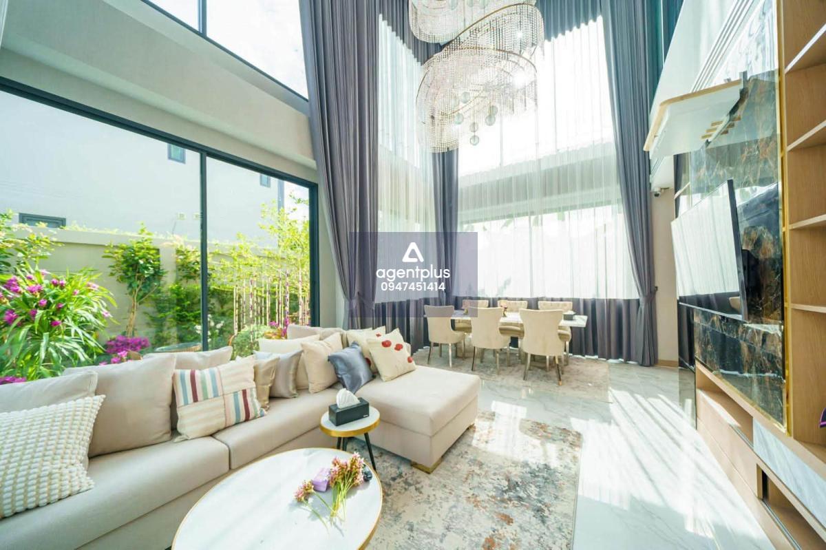ขายพูลวิลล่าสุดหรู Madcha Nirvana Pool Villa Pattaya – ห้วยใหญ่ พัทยา พร้อมเฟอร์นิเจอร์ครบ เข้าอยู่ได้ทันที