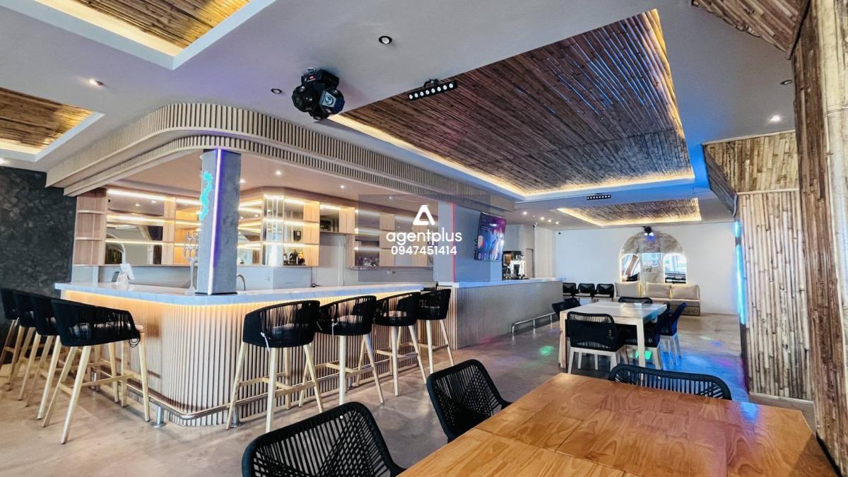 *เซ้งกิจการห้องพัก 18 ห้อง + ร้านอาหาร & บาร์