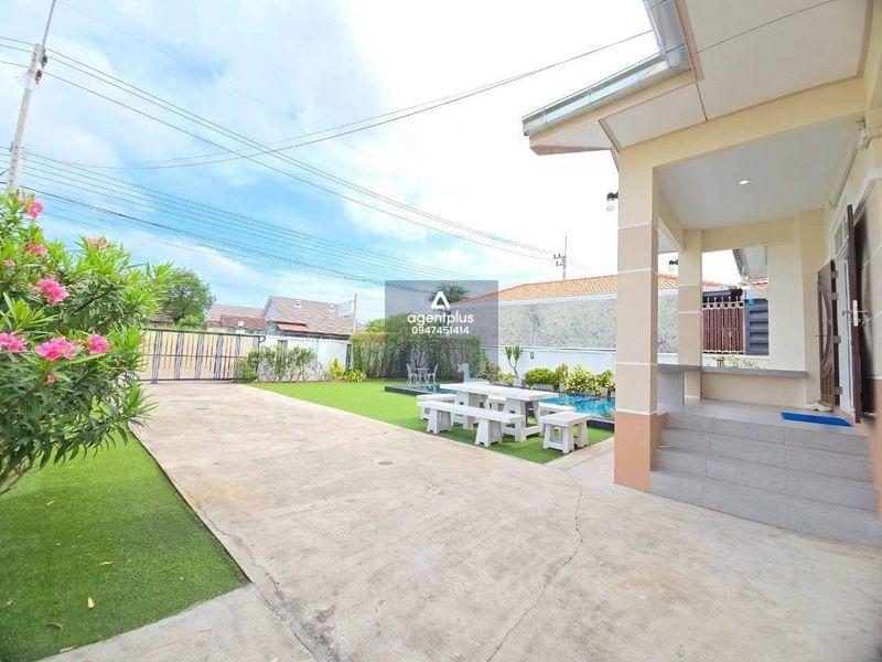 *ปล่อยเช่าบ้านพักสัตหีบพร้อมสระว่ายน้ำ ใกล้ตลาด 700 ไร่ ชลบุรี