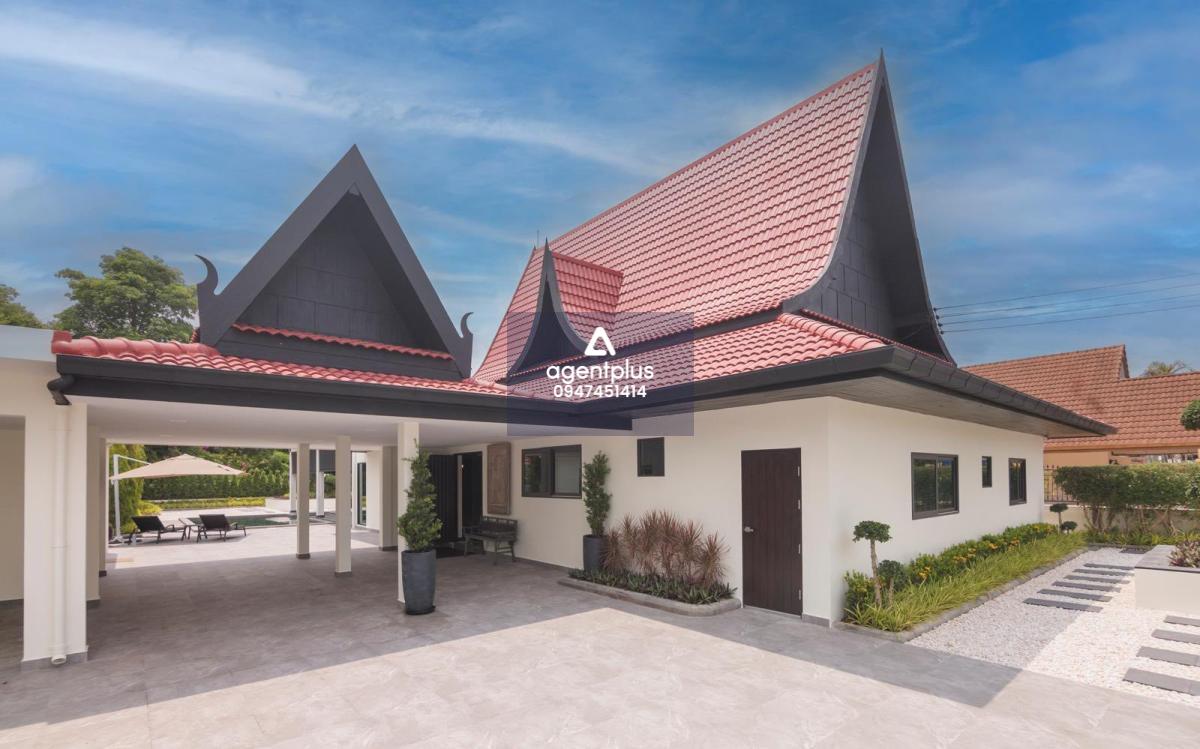 ขายบ้านพูลวิลล่าพร้อมเครื่องใช้ไฟฟ้า มีสระว่ายน้ำส่วนตัว ทำเลอ่างมาบประชัน พัทยา