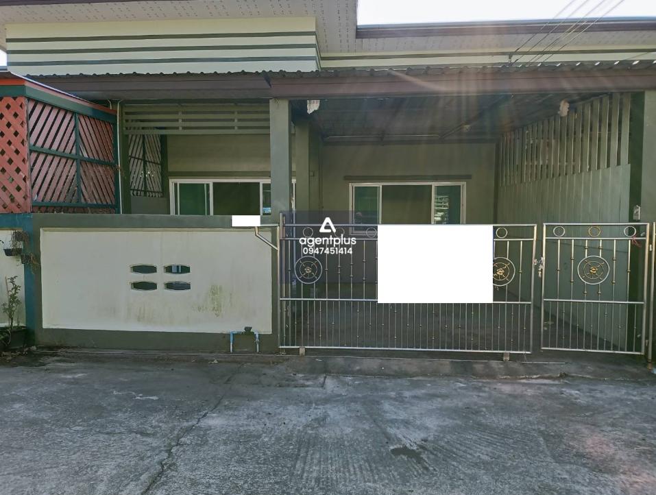 ทาวน์เฮ้าส์ โครงการปันสุข 2 ปลวกแดง ซ.แม่น้ำคู้ 4 ถ.นิคมพัฒนา-ปลวกแดง (ทล.3191)