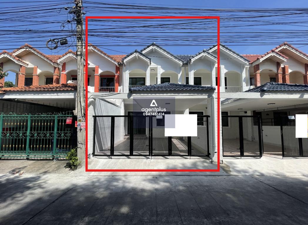 ทาวน์เฮ้าส์ 2 ชั้น โครงการรัฐกิจ : ปรับปรุงใหม่ ทำเลดีใกล้ถนนสุขุมวิท (ทล.3) มุ่งหน้าไปสัตหีบเลี้ยวซ้ายเข้าซอยไม่มีชื่อ บริเวณ ที่กม.146+000 ประมาณ 195 เมตร