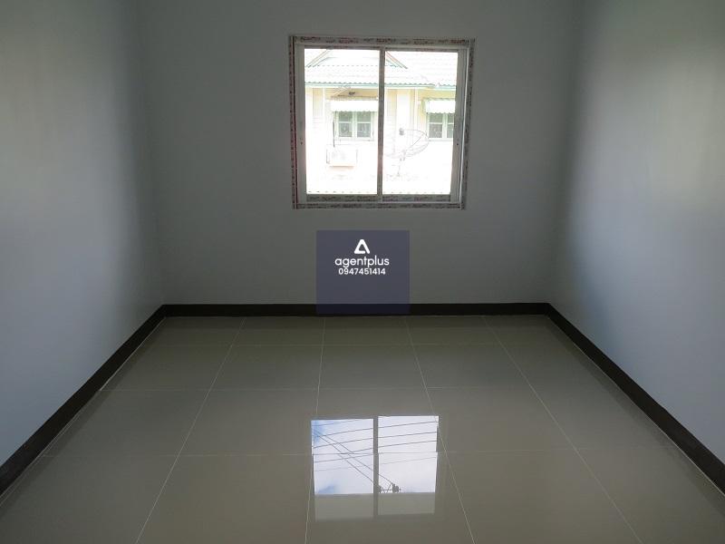 พฤกษา 24 บางน้ำเปรี้ยว ปรับปรุงใหม่ ทาวน์เฮ้าส์ 2 ชั้น การคมนาคมสะดวก ห่างจากถนนสุวินทวงศ์ เพียง 860 เมตร