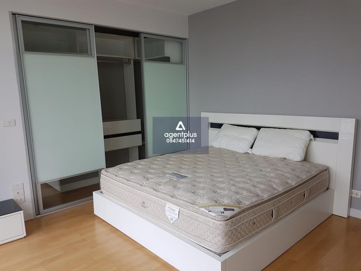 ให้เช่าคอนโดติดบีทีเอสเอกมัย Nusasiri Grand 2ห้องนอน เฟอร์ครบ