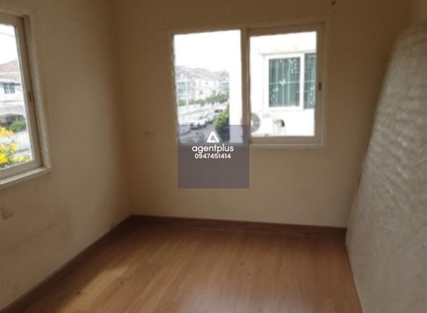 ขาย ทาวน์เฮ้าส์ โครงการ โกลเด้นท์ ทาวน์ (บางนา-กิ่งแก้ว)