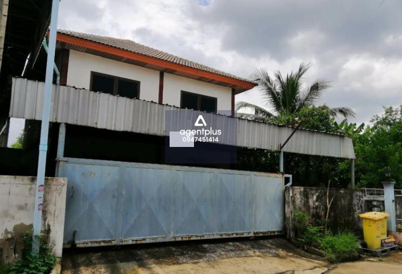 ขายโกดัง มีบ้านพักคนงานพร้อม และมีบ้านเดี่ยว เหมาะกับเป็นโกดัง เก็บสินค้า วางสินค้า