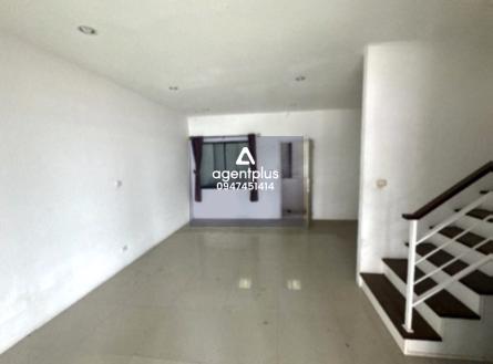 ทาวน์เฮ้าส์ สวยราคาคุ้ม เอสซี วิลเลจ (อีสเทิร์น-บ่อวิน)  ฟังก์ชันครบ พื้นที่ลงตัว พร้อมเข้าอยู่