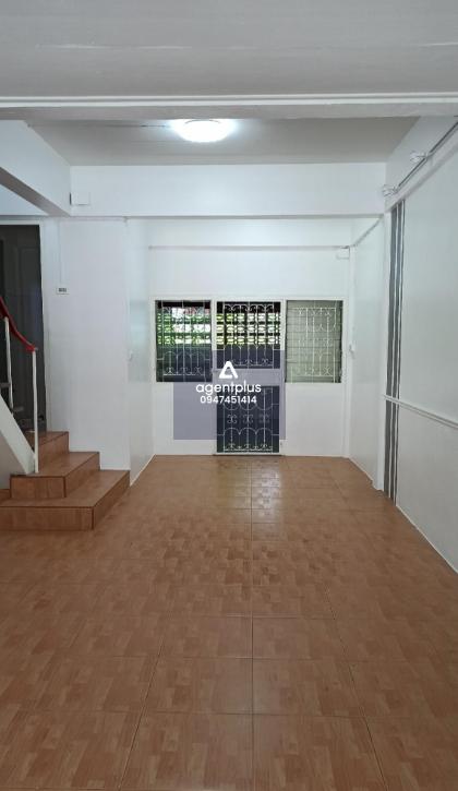 *ขายทาวน์เฮ้าส์ Family Park นาป่า ชลบุรี ทำเลค้าขาย ติดถนนหลัก หน้าหมู่บ้าน