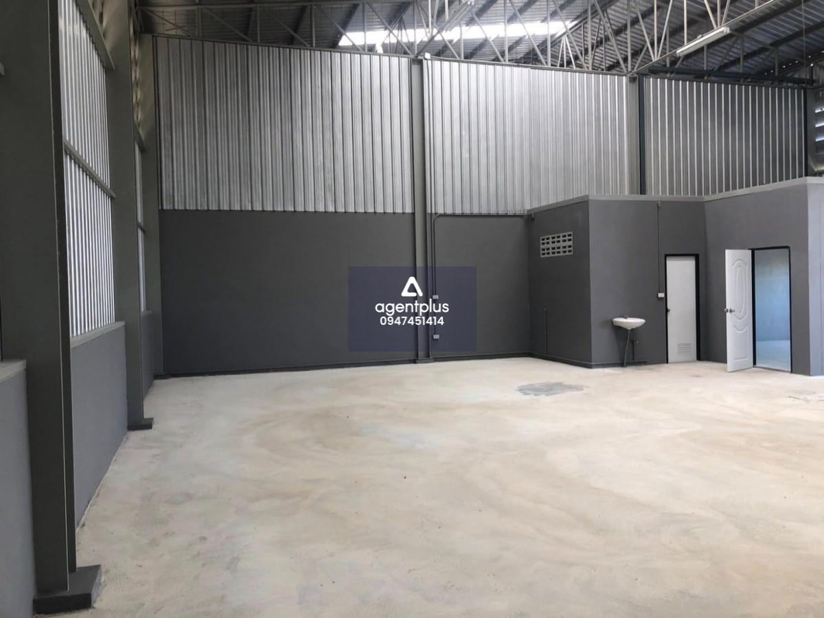 ให้เช่าโกดังหลังสุดท้าย พระสมุทรเจดีย์ สมุทรปราการ