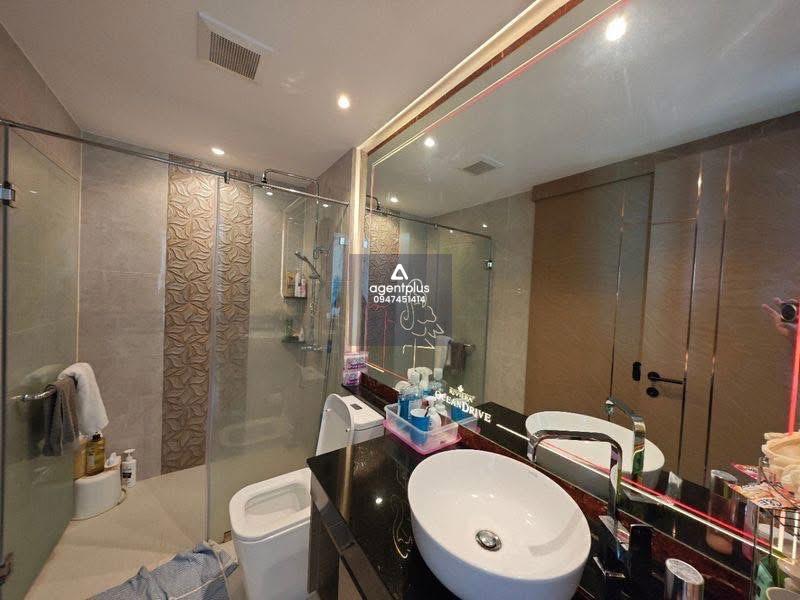  Riviera Ocean Drive | ขายคอนโดวิวทะเลสวยมาก