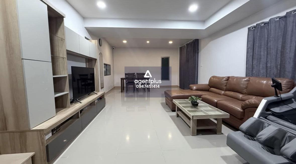 ขายบ้าน 3ห้องนอน พื้นที่กว้าง สภาพดี ใกล้ถนนสุขุมวิทพัทยา