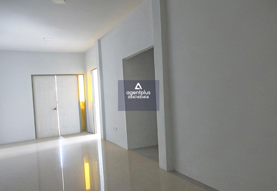 บ้านแฝด โครงการอีสเทอร์น พาร์ควิวล์ฯ ปลวกแดง บ้านแฝดชั้นเดียว ทำเลดีใกล้ถนนทางหลวง 3013