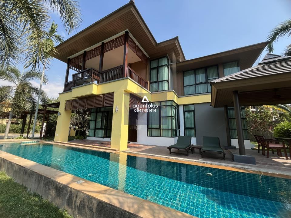 พูลวิลล่ารีโนเวทใหม่ สวย พร้อมอยู่ ในโครงการ The Village HORSESHOE POINT