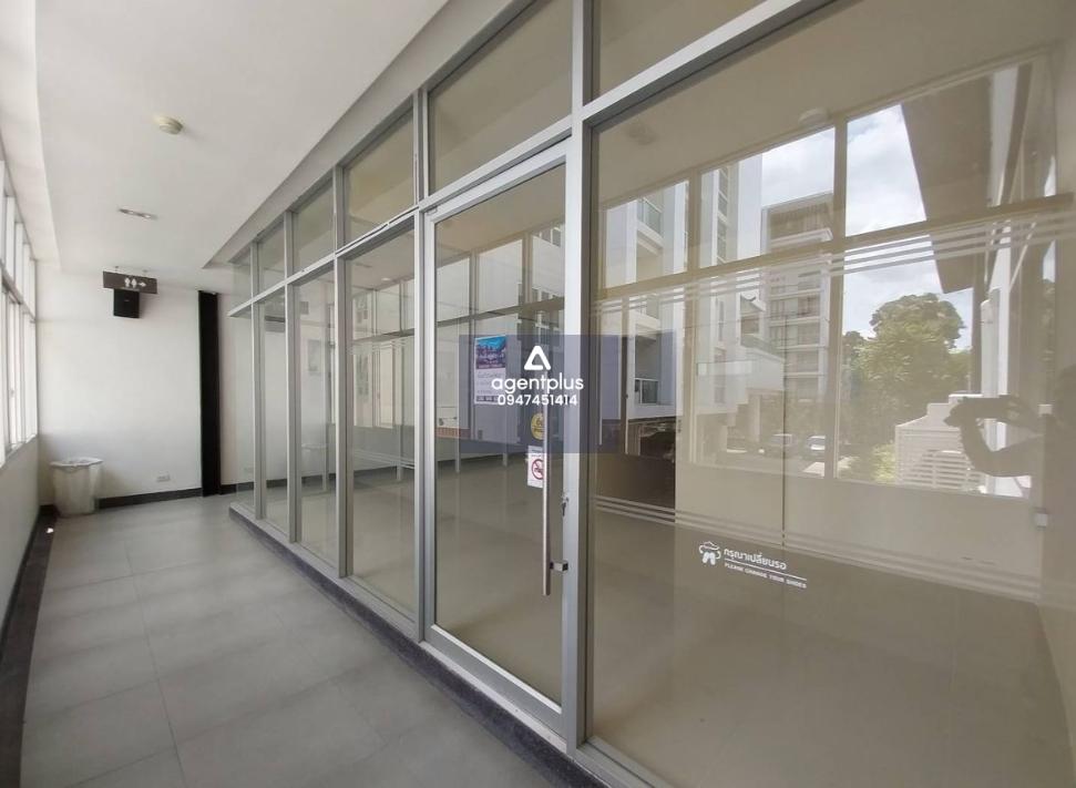 พื้นที่เช่า สำหรับคลินิกเสริมความงาม (ยกเว้น ศัลยกรรม ) / คลิกนิกเฉพาะทาง ฟรี!!ค่าส่วนกลาง ตลอดสัญญเช่า