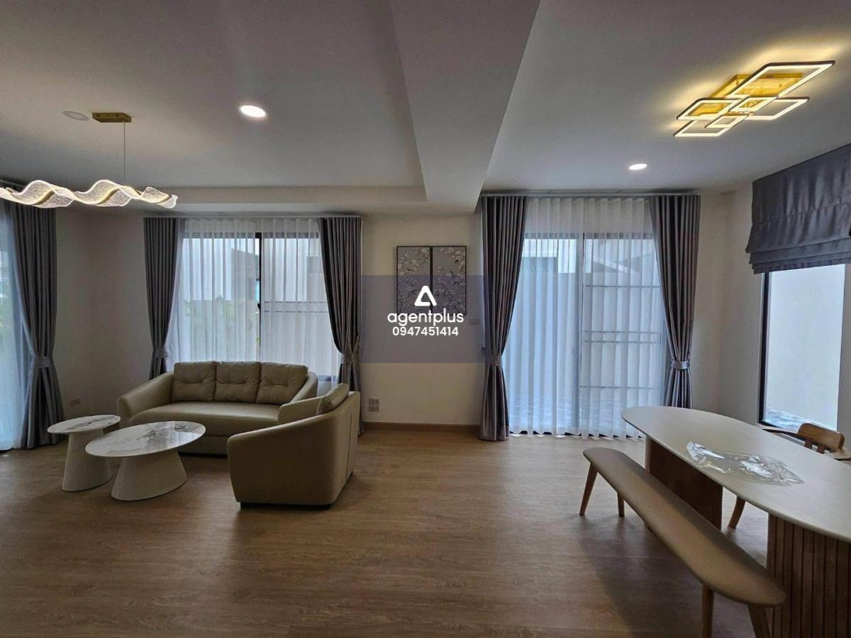  ให้เช่าบ้านเดี่ยว 4 ห้องนอน โซนโรงโป๊ะ-ตะเคียนเตี้ย ใกล้โรงเรียนนานาชาติ พร้อมอยู่