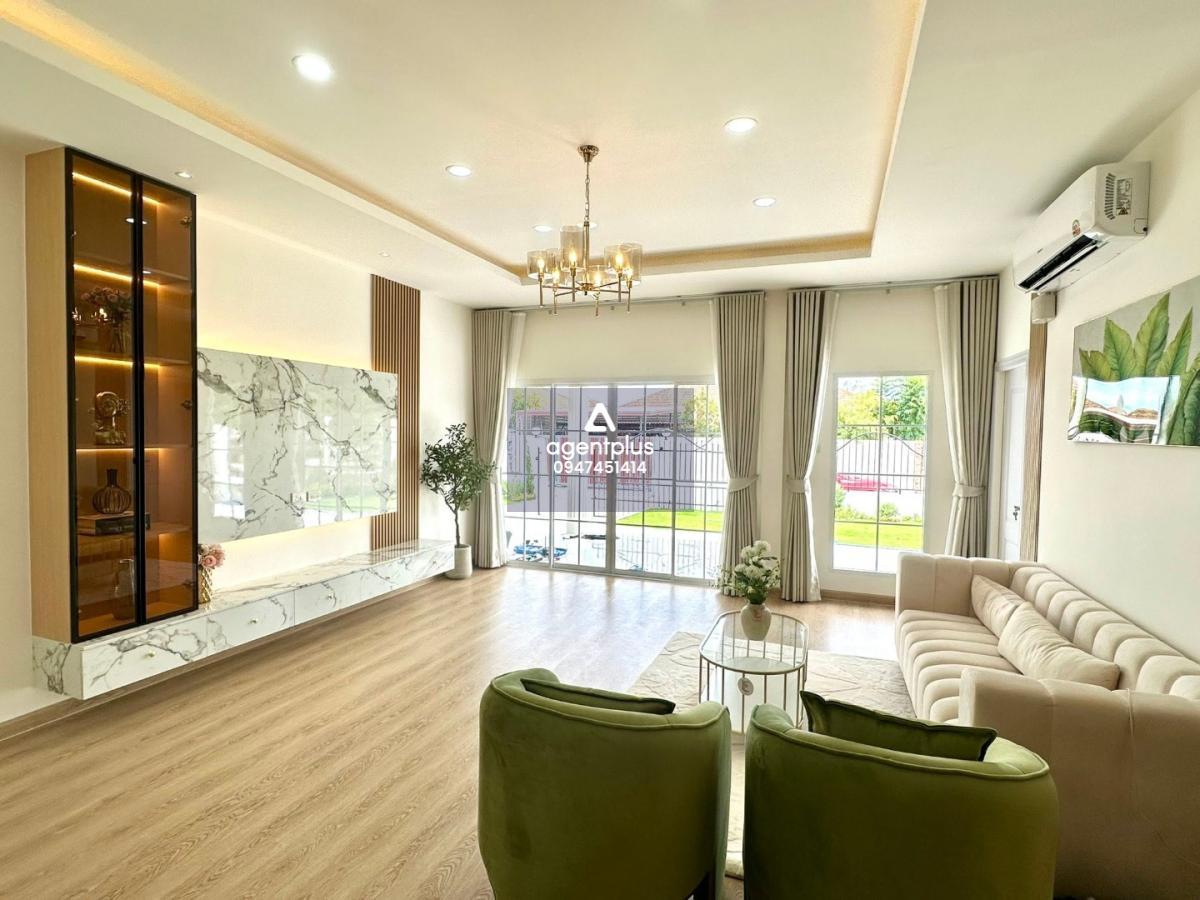 ขายบ้านเดี่ยวหลังมุม 3 ห้องนอน ทำเลเขาตาโล พัทยา พร้อมเข้าอยู่ ใกล้ตัวเมือง