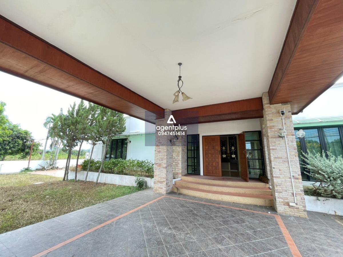 ขาย / ให้เช่า บ้านพูลวิลล่า เขาชีจรรย์