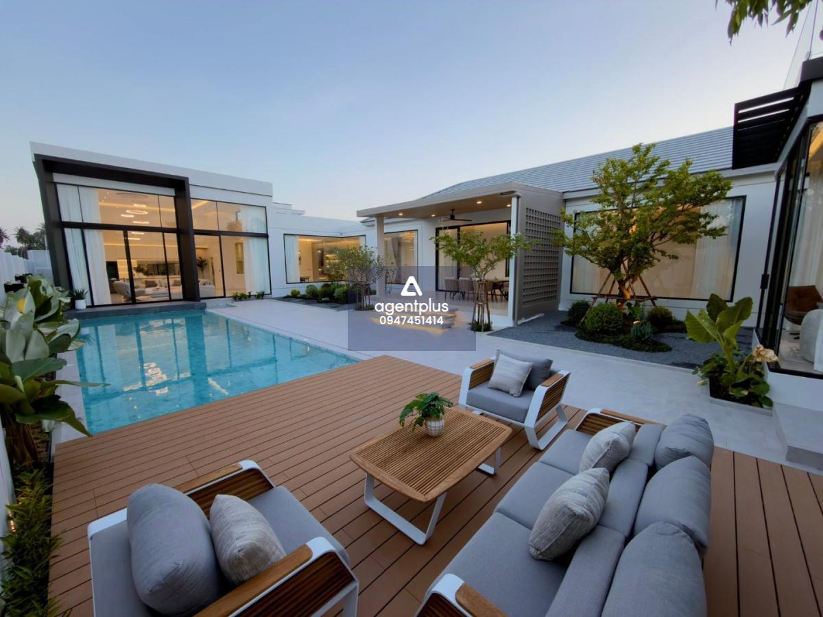 ขายบ้านพร้อมอยู่ ดีไซน์ทันสมัย พร้อมฟังก์ชันการใช้งานครบครัน