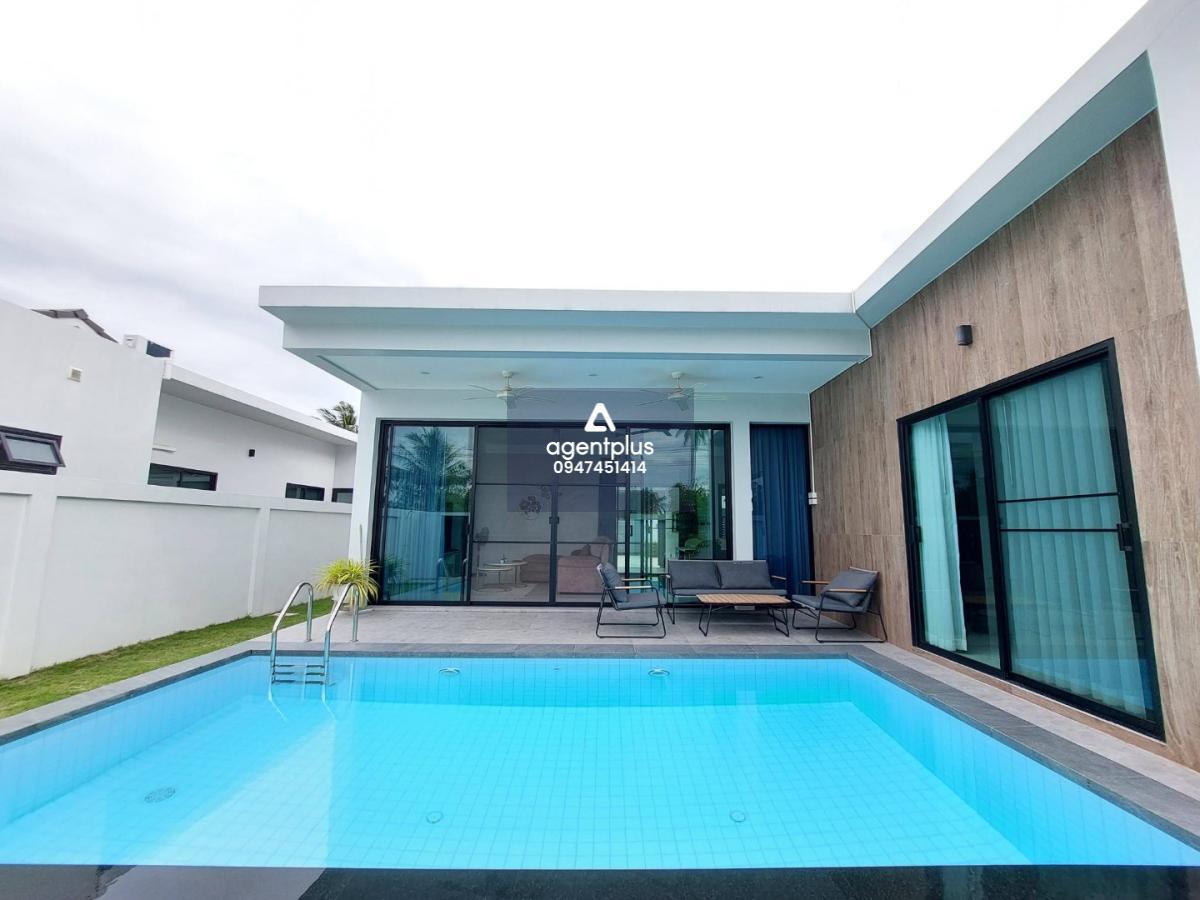  ให้เช่าพูลวิลล่า 3 ห้องนอน หนองปลาไหล พัทยา  สระส่วนตัว สวนส่วนตัว ใกล้มอเตอร์เวย์