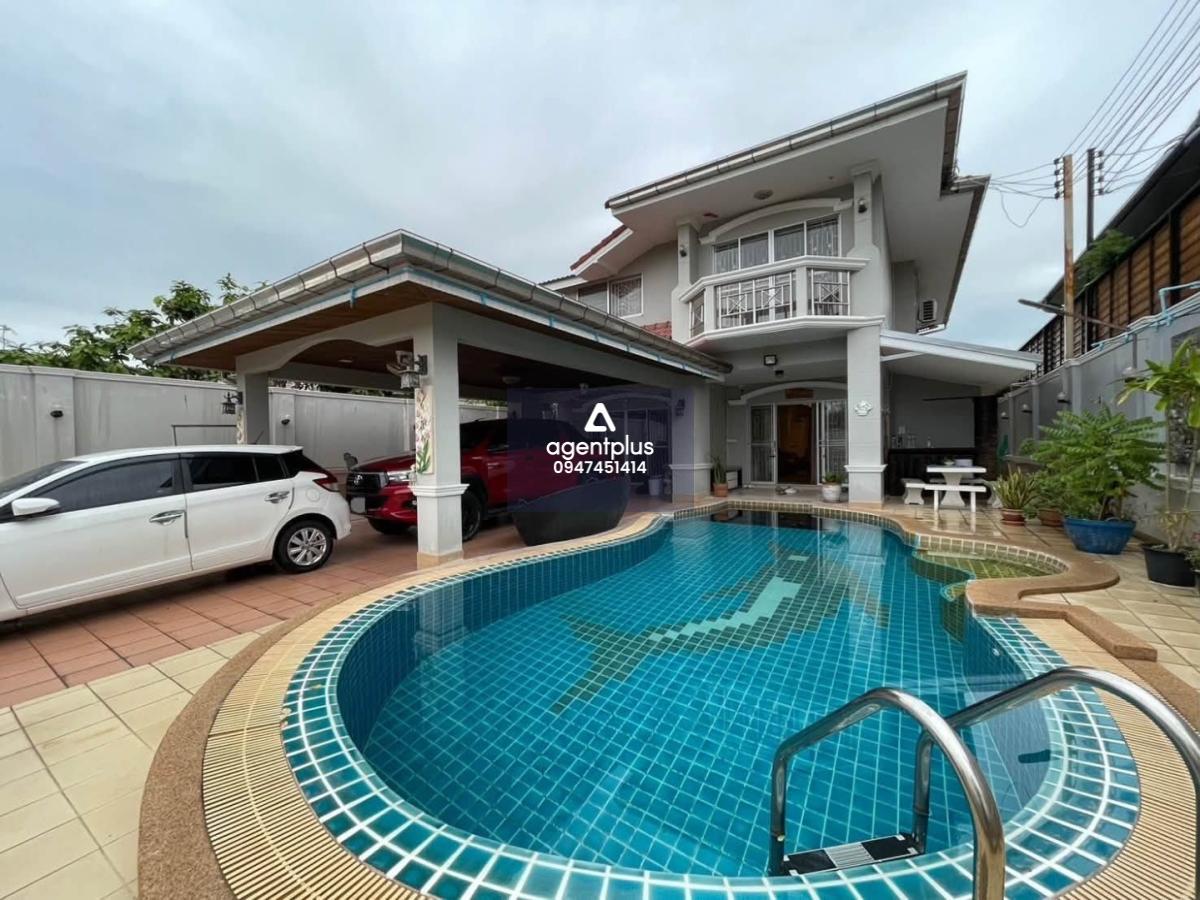 ขาย/ให้เช่าบ้านเดี่ยว 5 ห้องนอน พัทยา ใกล้หาดจอมเทียน พร้อมสระว่ายน้ำ