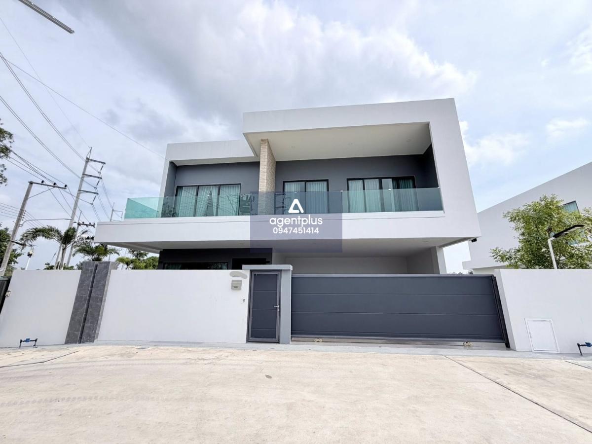 ให้เช่า/ขายผ่อนตรง บ้านใหม่พร้อมสระส่วนตัว เฟอร์ครบพร้อมอยู่ พัทยา