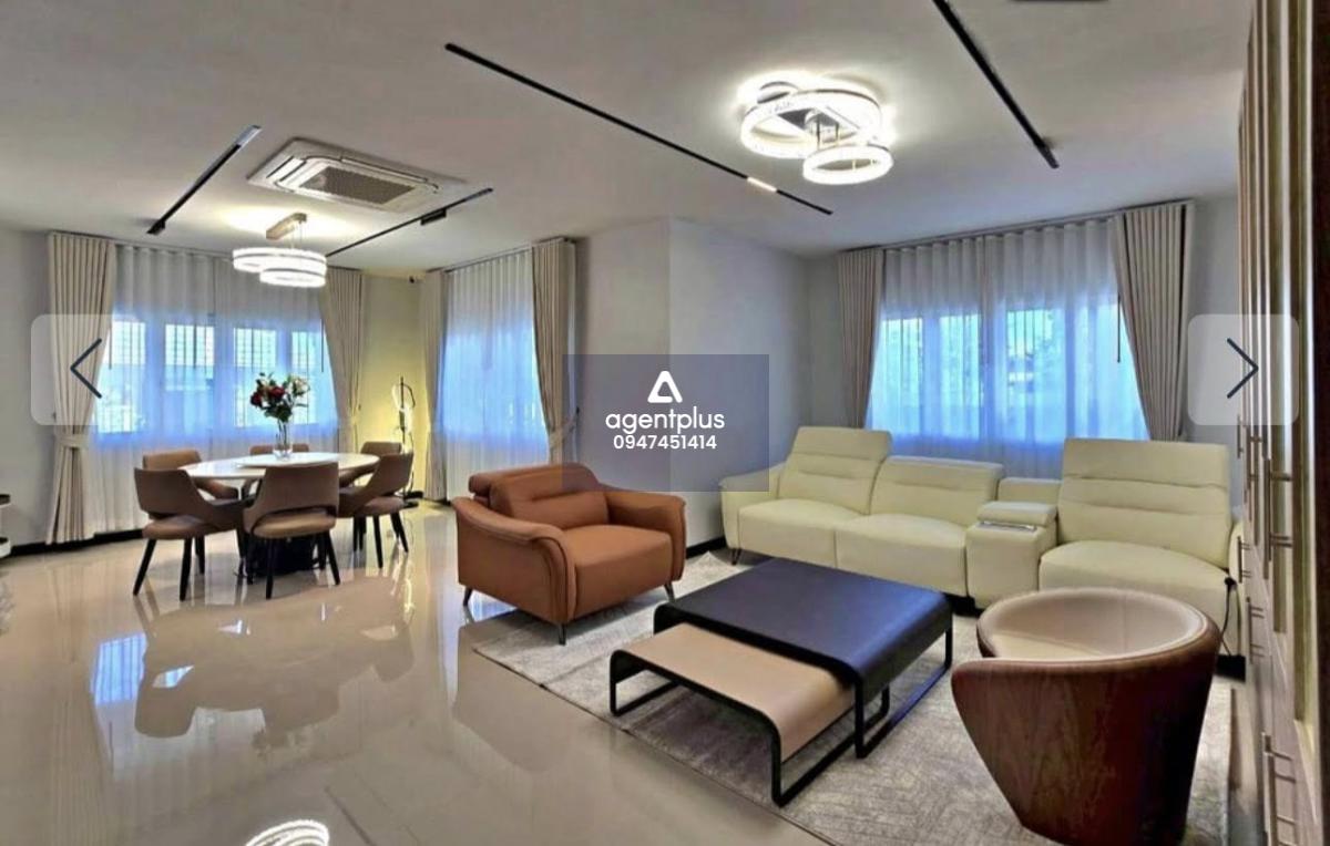 ขายบ้านเดี่ยวสองชั้นสุดหรูพร้อมสระว่ายน้ำใหญ่ ทุ่งกลม-ตาลหมัน 12 พัทยา