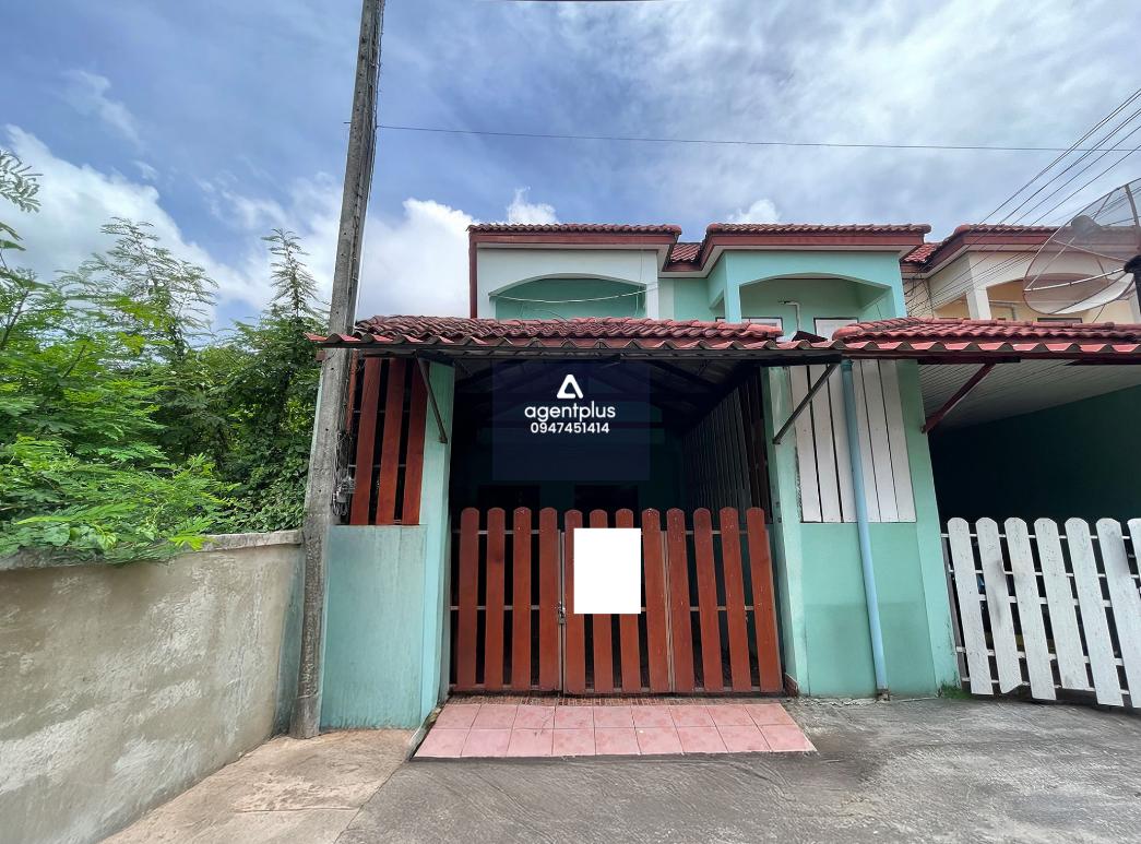 ทาวน์เฮ้าส์ 2 ชั้น ทำเลดี การคมนาคมสะดวก ติดถนนศุขประยูร สาธารณูปโภคพร้อม โครงการสุขใจวิลล่า 1 เมืองชลบุรี