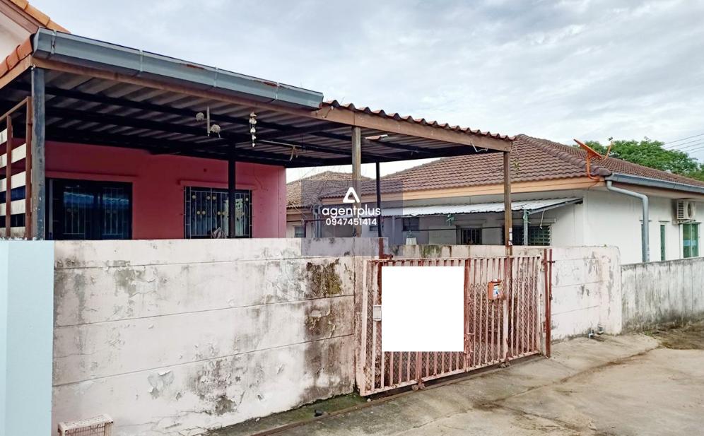 ศุภลักษณ์ พาร์ควิลล์ ปลวกแดง ทาวน์เฮ้าส์ชั้นเดียว ถนนสายมาบยางพร-ปลวกแดง (รย.3010) การคมนาคมสะดวก สาธารณูปโภคพื้นฐานครบ