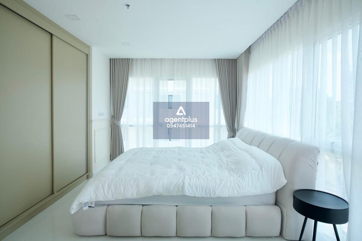 ขายคอนโด One Tower พระตำหนัก ซอย 4 ห้องมุม วิวสนามกอล์ฟ