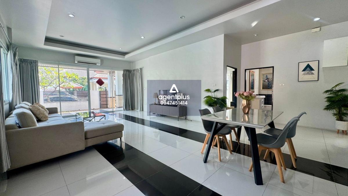 *ขาย วิลล่าสไตล์ทรอปิคอลทันสมัย หมู่บ้านเปี่ยมมงคล – ห้วยใหญ่ ทำเลดี เดินทางสะดวก