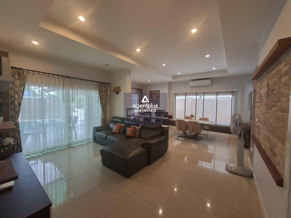 ปล่อยเช่าบ้านพร้อมสระส่วนตัว พิกัดห้วยใหญ่ หมู่บ้าน ซีรีน เพลส พัทยา รับสัตว์เลี้ยง