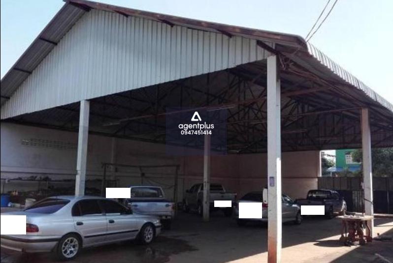 *ขาย อู่ซ่อมรถ  ห่างจากถนนสายดอนเชียงบาน-นาหว้า ประมาณ 20 เมตร