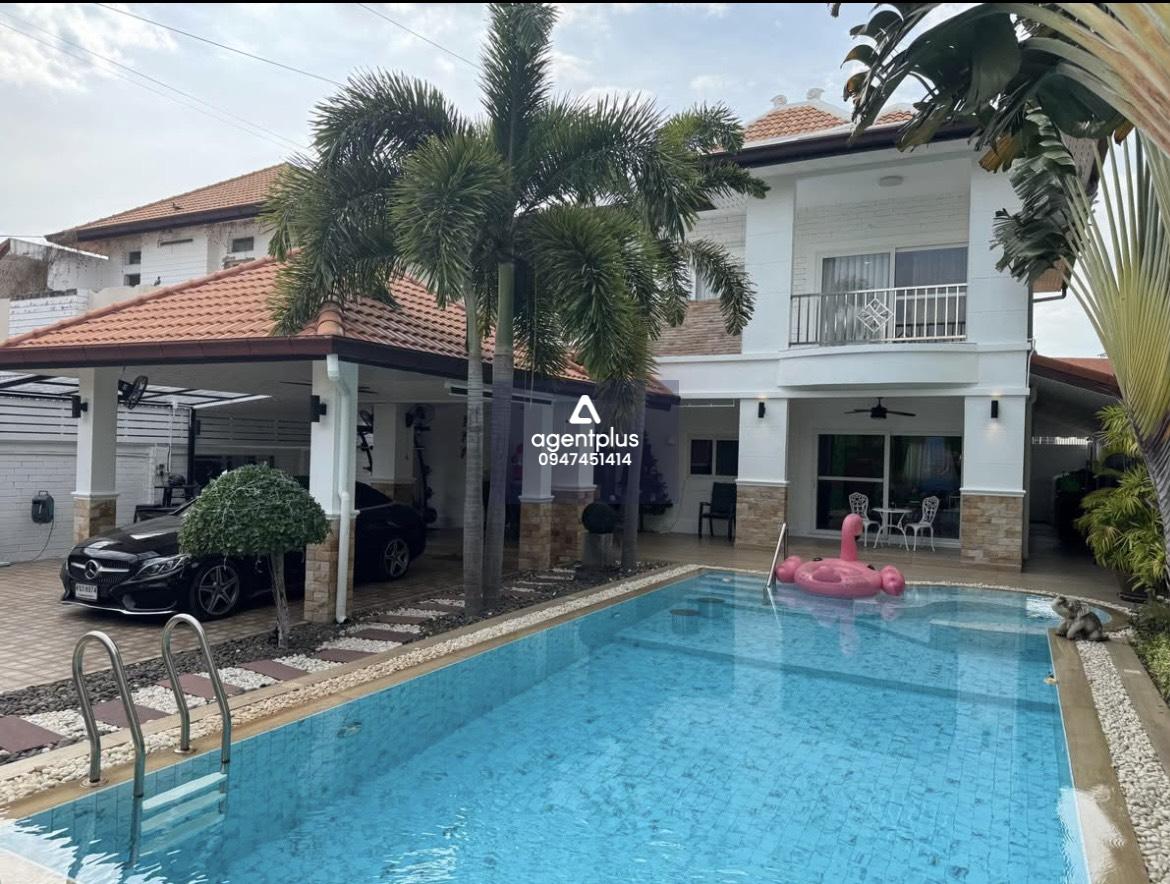 ขายพูลวิลล่าหรู 3ห้องนอน ใจกลางพัทยา ห่าง Walking Street เพียง 5 นาที