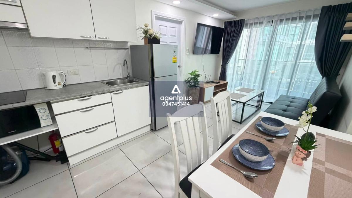  ให้เช่าคอนโด 1 ห้องนอน พระตำหนัก พัทยา เลี้ยงสัตว์ได้ วิวสระ พร้อมเข้าอยู่