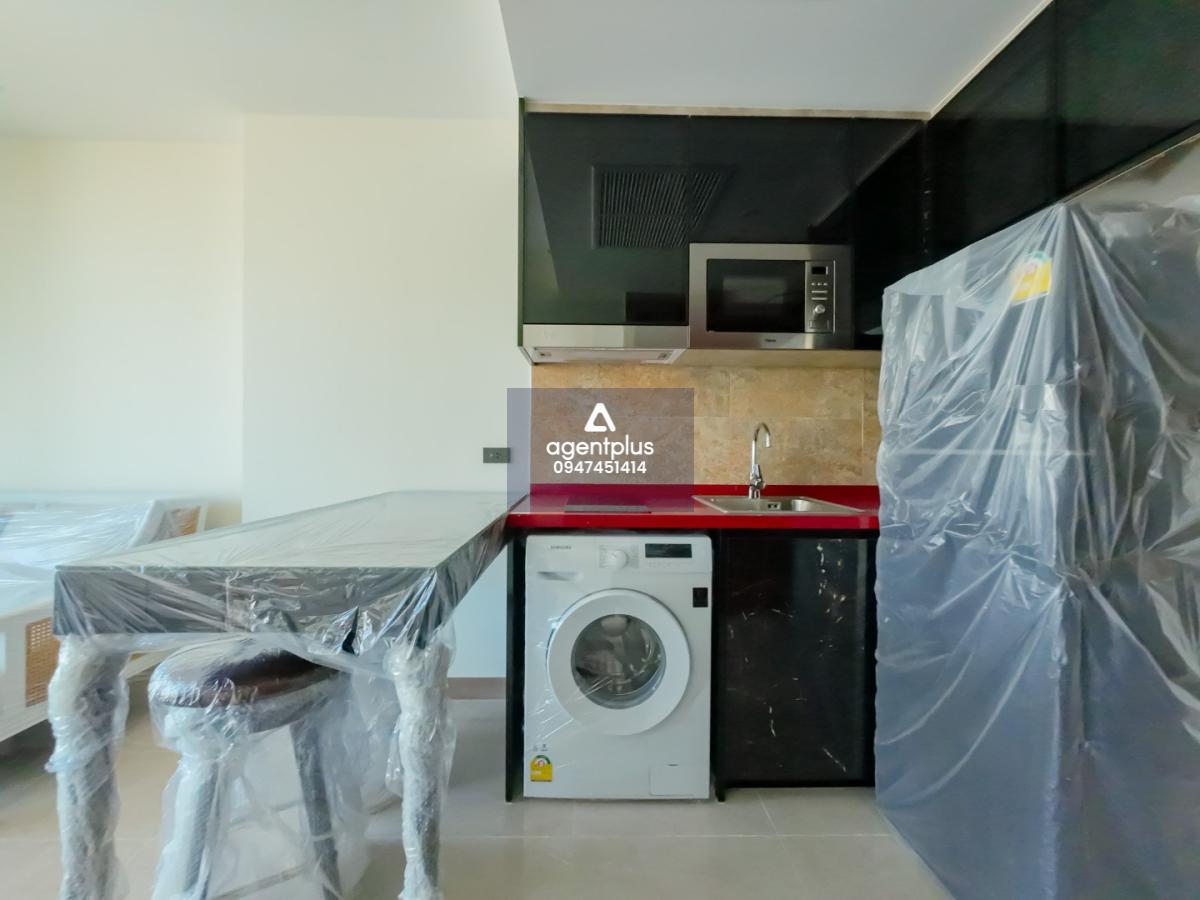 ขายคอนโดวิวเมืองพัทยาและทะเล เดอะ ริเวียร่า โอเชี่ยน ไดร์ฟ พร้อมอยู่