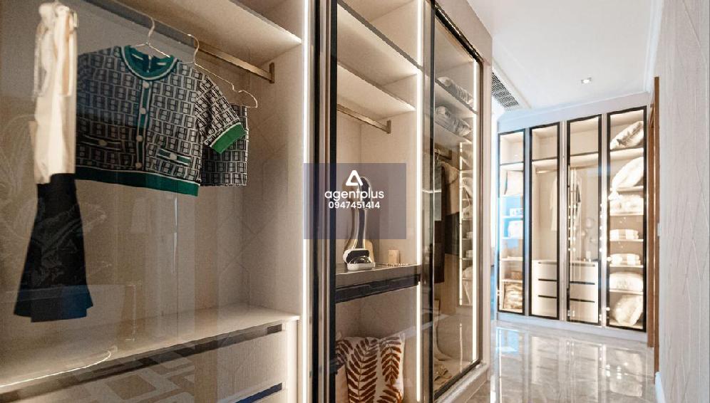 ขายคอนโดหรูวิวทะเลหน้าตรง