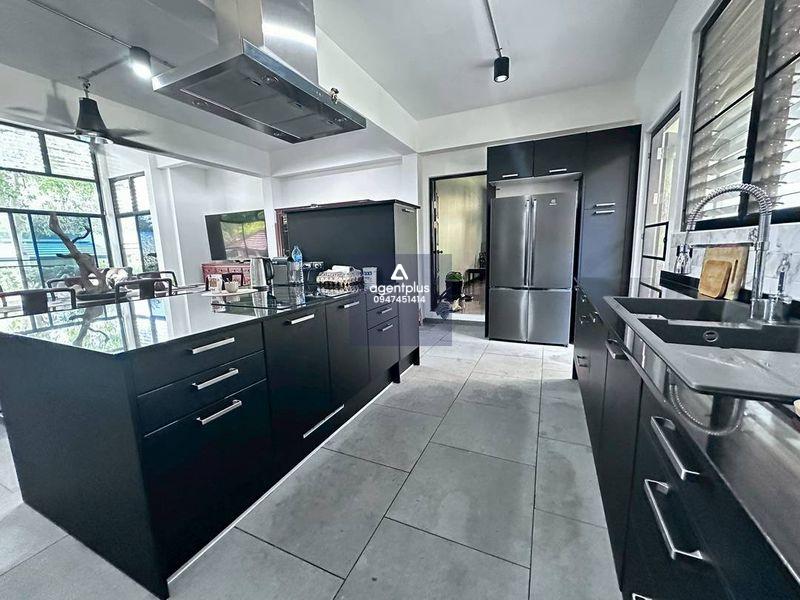 ขายบ้านเดี่ยวสุดหรูพร้อมสระว่ายน้ำขนาด 15 เมตร ที่บางเสร่ฝั่งเขา พัทยา