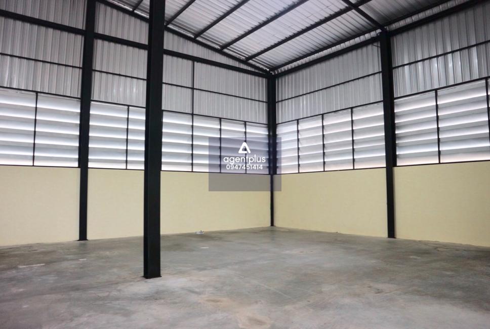 ให้เช่า เเละขายโกดังใหม่ 100 ตรวา สะพานทรัพย์สำอางค์ บางบอน5