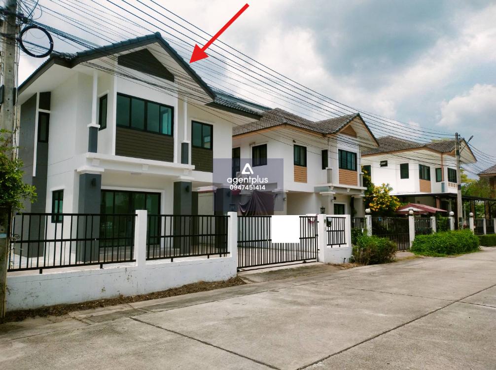 บ้านแฝด 2 ชั้น ติดถนนพัทยา-ระยอง ทล.36 สาธารณูปโภคครบครัน ใกล้แหล่งชุมชน โครงการ 365 อเวนิว ปรับปรุงใหม่