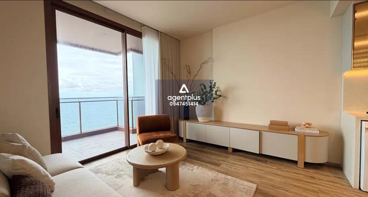 ขายคอนโดตากอากาศ ย่านจอมเทียน AROM Jomtien  ตกแต่งพรีเมียม สระว่ายน้ำลอยฟ้าวิวทะเล