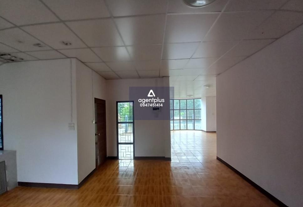 บ้านเดี่ยวชั้นเดียว ติดถนนสุนทรเวช การคมนาคมสะดวก ใกล้แหล่งชุมชน