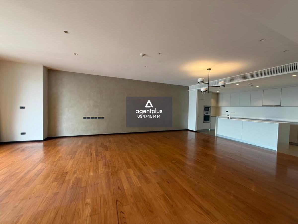 ขายคอนโด 3 ห้องนอน ทองหล่อ  Luxury Living เป็นส่วนตัว เลี้ยงสัตว์ได้ ใกล้ BTS ทองหล่อ