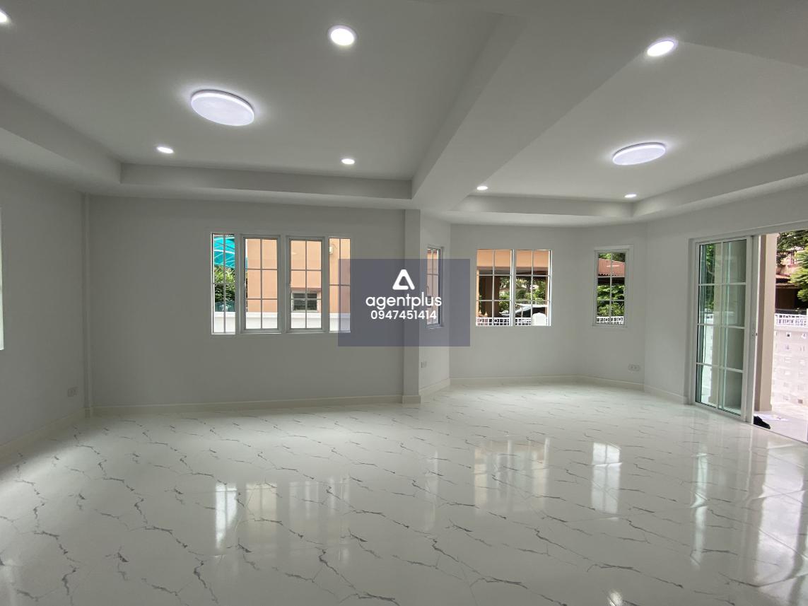 ขายบ้านเดี่ยว 2 ชั้น โครงการนันทวัน วัชรพล บางเขน ปรับปรุงใหม่ เดินทางเข้าออกสะดวกสบาย