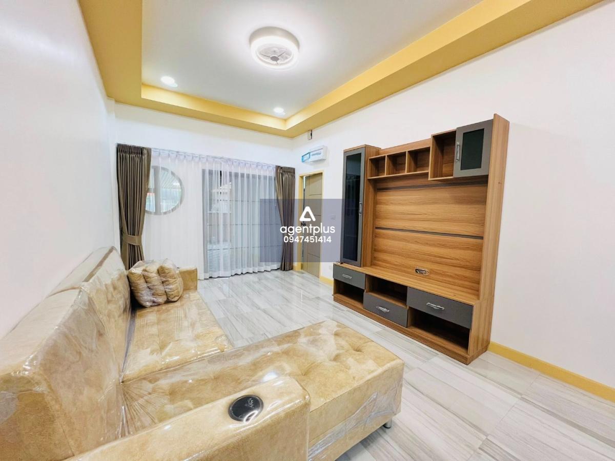 ขายบ้านแฝดฟรีเฟอร์นิเจอร์ พร้อมอยู่ แอลทีวิลเลท 10/2 พรประภานิมิตร 15 พัทยา