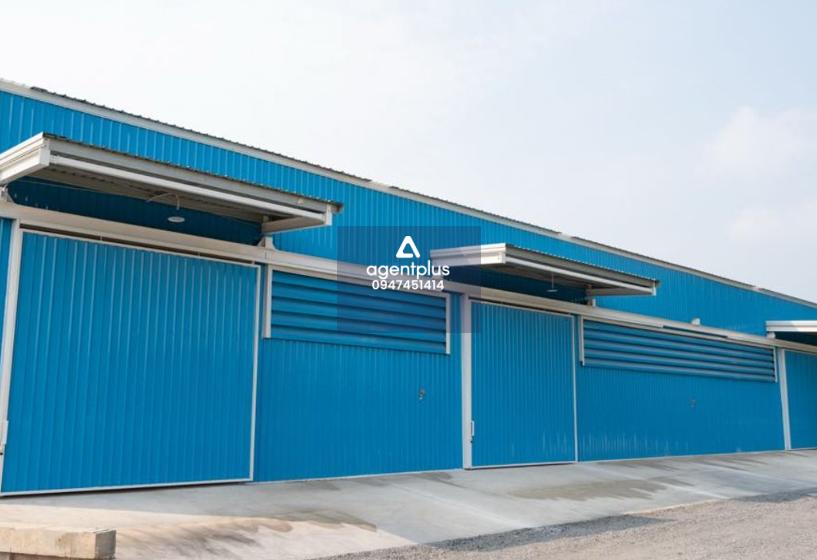 ให้เช่าโกดัง สร้างเสร็จใหม่ พร้อมใช้งาน จากเส้นคลองหลวง 5 นาที