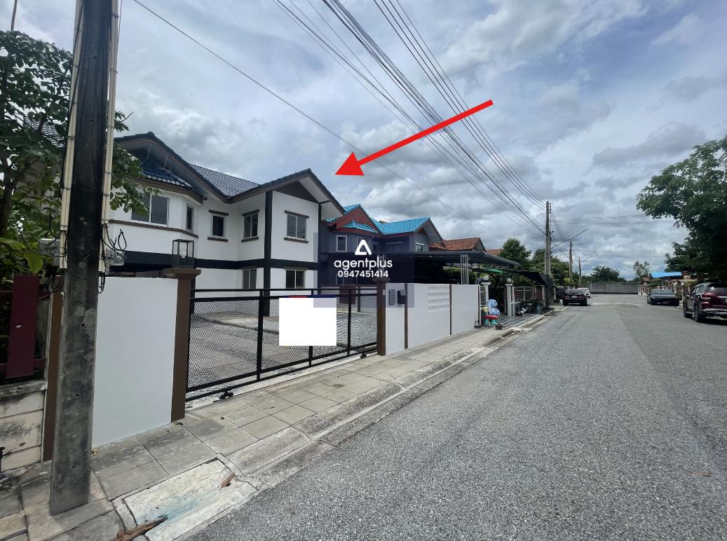 บ้านเดี่ยว โครงการศรีสุวรรณ ชลบุรี ทำเลดี เดินทางเข้า-ออกสะดวก อยู่ใกล้สิ่งอำนวยความสะดวก