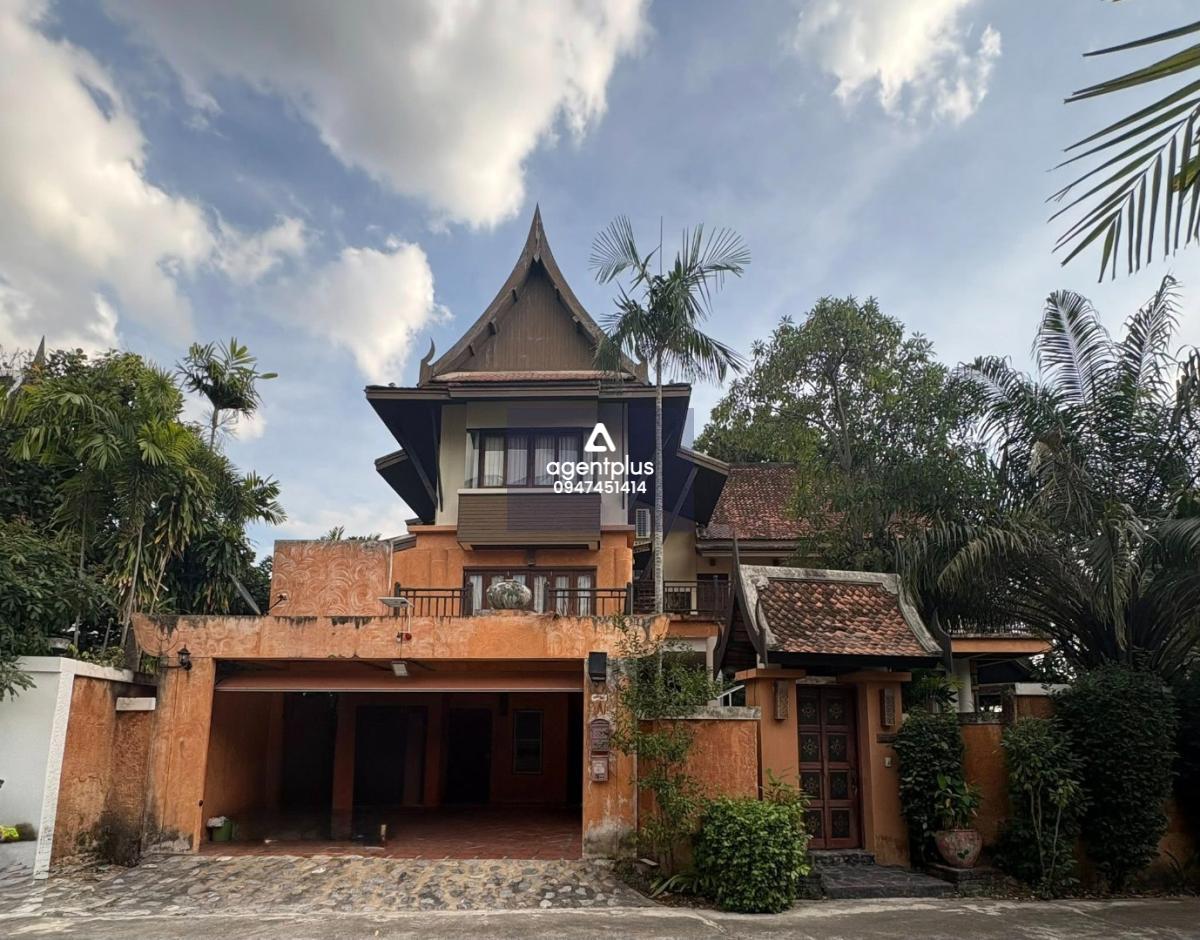 *ขายบ้านเดี่ยวพูลวิลล่า หรูหรา นาจอมเทียน พัทยา ใกล้ทะเล เพียง 2 นาที โครงการดาราวดี