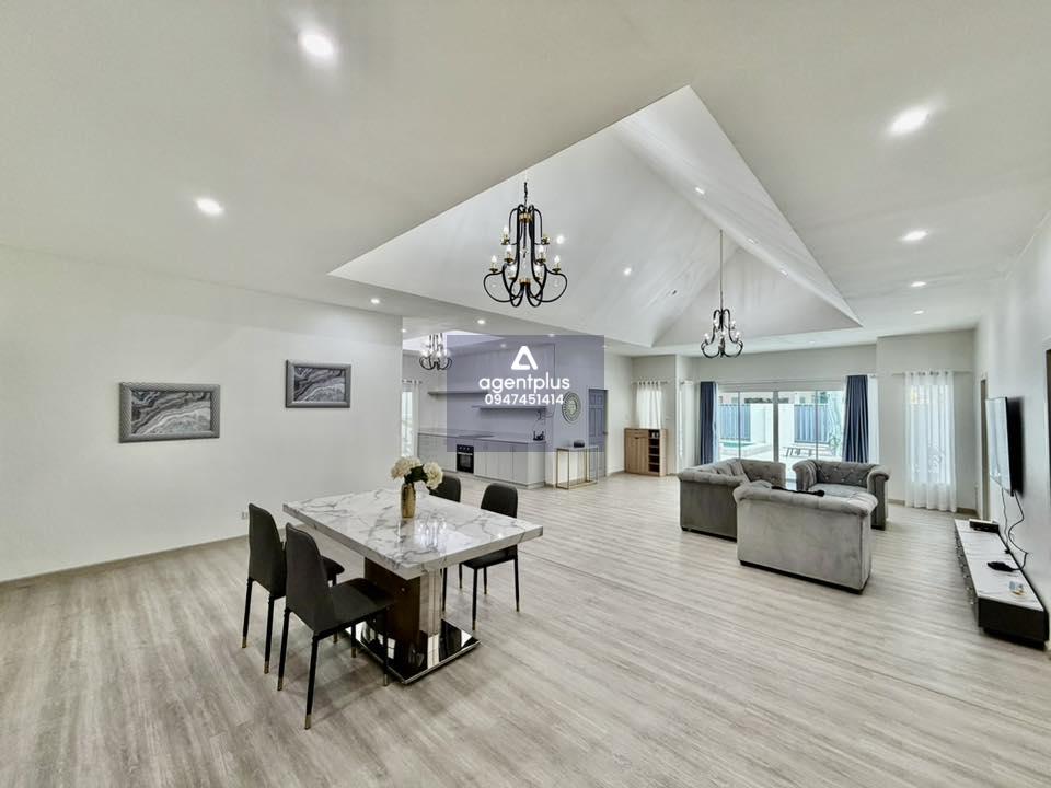 *ขาย-เช่าบ้านพูลวิลล่าสไตล์โมเดิร์น พัทยา ซอยทุ่งกลม-ตาลหมัน เดินทางสะดวกสบาย