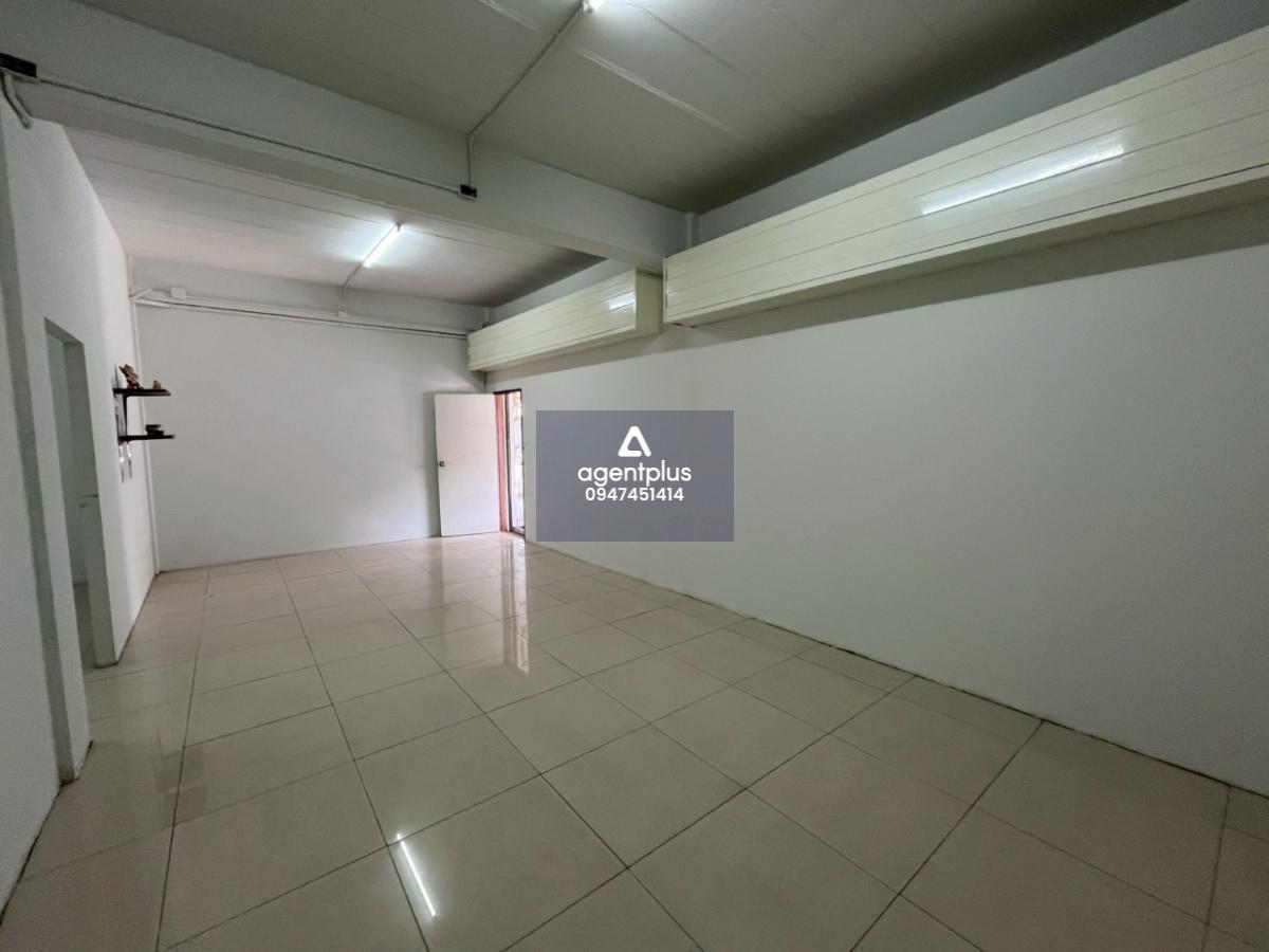 ขายอาคารพาณิชย์ 2 คูหา ทำเลทอง พัทยาเหนือ ติดถนนเพนียดช้าง ใกล้ถนนสุขุมวิท เพียง 200 เมตร